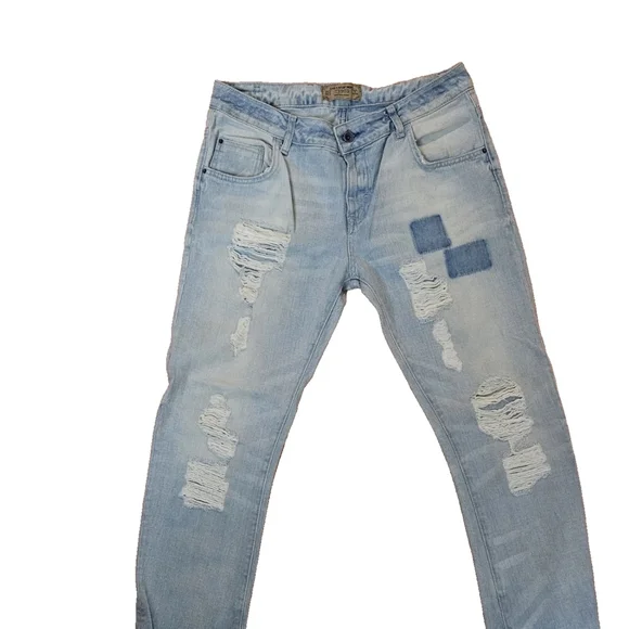 Zara Distressed Jeans for women-Size 6 - Picture 3 of 17